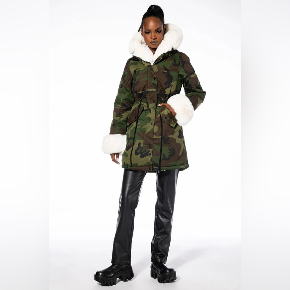 Azalea Wang Camouflage Parka with Faux Fur Trim - Picture 4 of 8